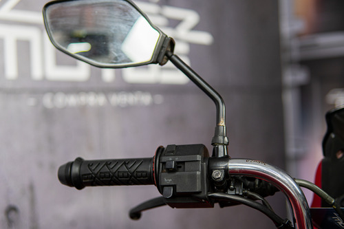 Bajaj Discover 150 2016