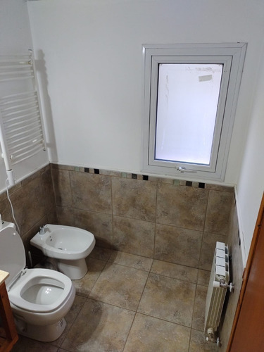 Imagen 10 de 11 de Alquiler Temporario / Departamento / Cabaña San Martin De Los Andes / Cochera / Centro / 2 Ambientes / Equipado