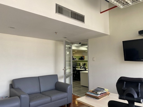 Imagen 17 de 30 de Oficina En Venta En Cc Macaracuay Plaza Remodelada Con Vista Al Avila
