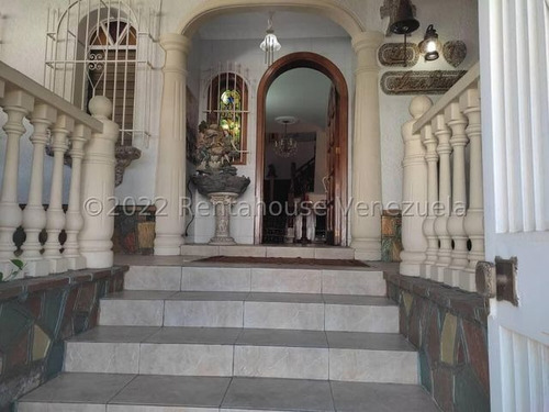 Imagen 6 de 29 de Venta De Cómoda Casa En Macaracuay / Ofc 22-19302