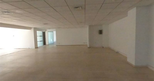 Imagen 29 de 30 de Oficina En Arriendo Edificio El Bosque Isidora