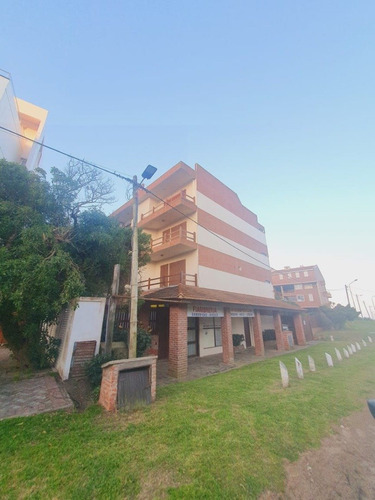 Imagen 2 de 24 de Venta Departamento Pinamar