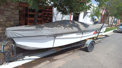 Tracker Malecom Con Motor Honda 20 Hp