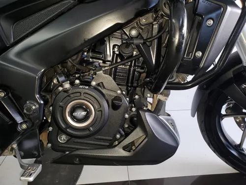 Bajaj Dominar 400 Touring 2023
