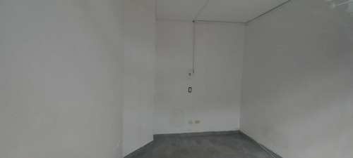 Local En Arriendo Centro Comercial Bolivar Armenia  (279055983).