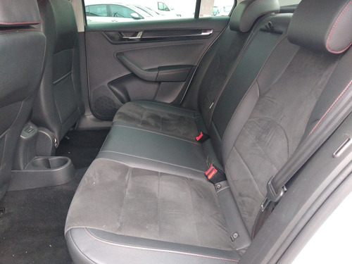 Imagen 10 de 15 de Seat Toledo 2018 1.2 Fr Mt