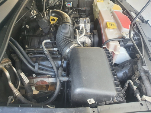 Imagem 15 de 15 de Jeep Cherokee 2012 3.7 Limited Aut. 5p
