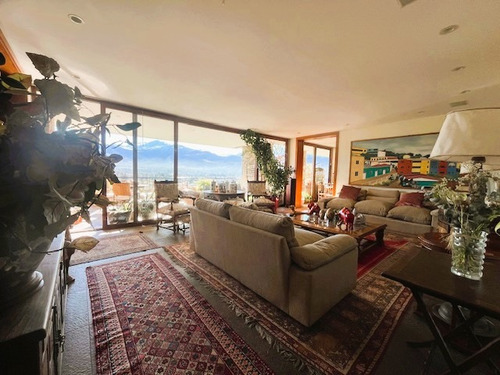 Venta, Impecable, Vistas Despejadas, Tres Dormitorios.