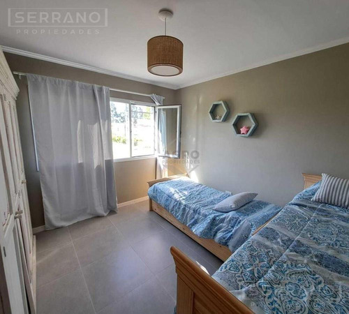 Venta Casa Moderna 4 Amb En Barrio Parque Sakura Iii, Exaltación De La Cruz