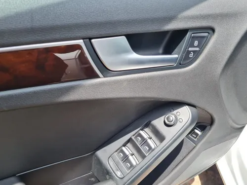 Audi A4 A4 B8 1.8 TFSI AMBITION MT