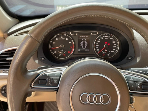 Imagem 6 de 14 de Audi Q3 2014 2.0 Tfsi Ambiente S-tronic Quattro 5p