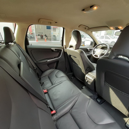 Volvo Xc60 T5 2.0 Turbo 2013 Fwd Aut.secuencial 592