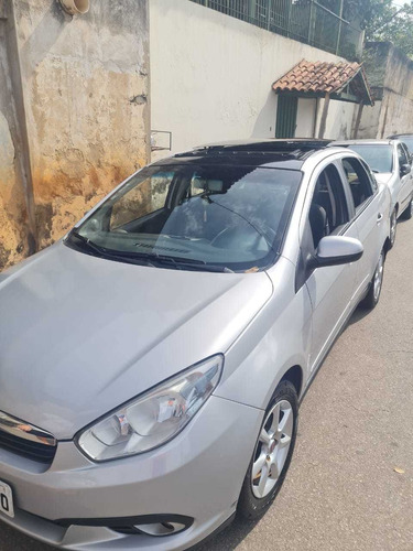 Imagem 3 de 8 de Fiat Grand Siena 2014 1.4 Attractive Flex 4p