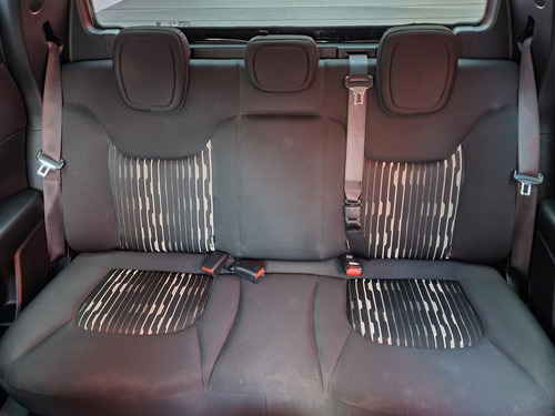 Imagem 12 de 12 de Fiat Toro Endurence 1.8 16v Flex Aut