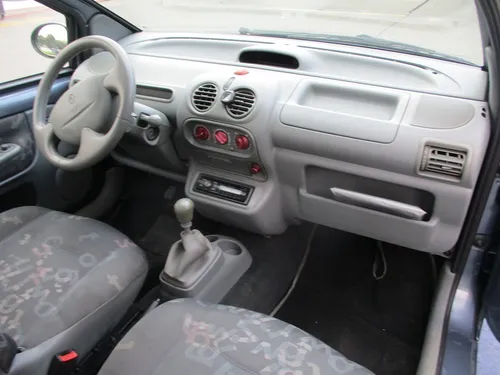 Renault Twingo DYNAMIQUE 1200CC MT AA