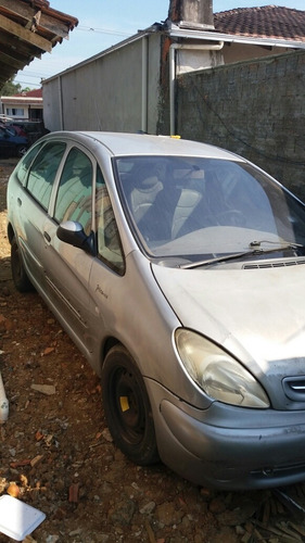 Imagem 3 de 6 de Sucata Citroen Xsara Picasso Gx 2002 2.0 16v Somente Peças
