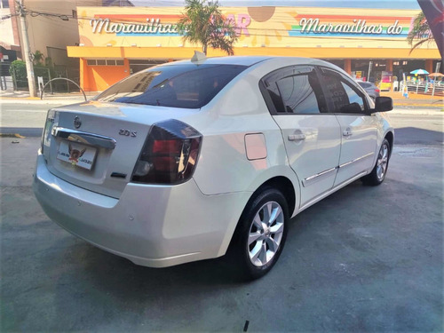 Imagem 11 de 15 de Nissan Sentra 2013 2.0 S Flex Aut. 4p