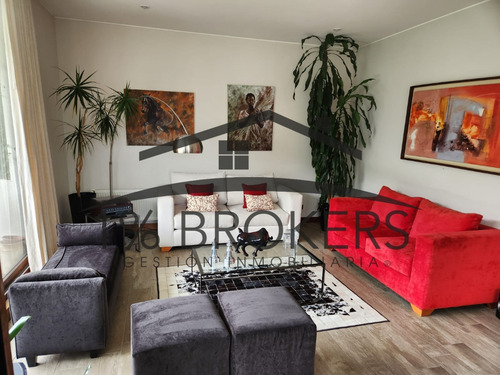 Increible Casa En Exclusivo Condominio De Lo Barnechea