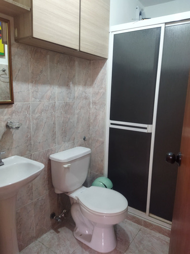 Apartamento En Venta Conj. Resd. Los Roques, Intercomunal Turmero- Maracay