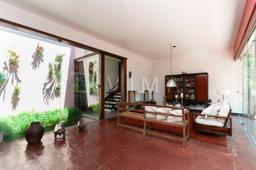 Casa De Condomínio À Venda Na Estrada Da Canoa, São Conrado, Rio De Janeiro - Rj - Liv-0952
