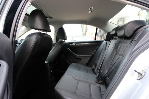 Volkswagen Vento 2.5 Luxury 170cv