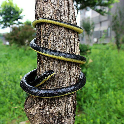 2x De Broma De Juguetes De Serpiente De Goma Sintética