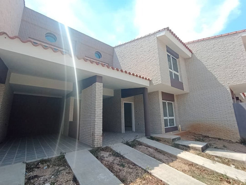 Imagen 13 de 19 de Precioso Townhouse Cumbres De La Esmeralda San Diego Jc-lp