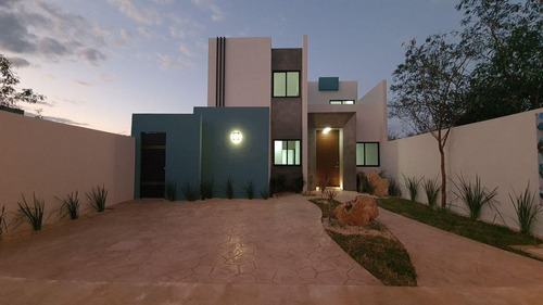 Casa En Venta Merida, San Diego Cutz En Privada, Modelo Min, Preventa A 5 Meses Y Medio.