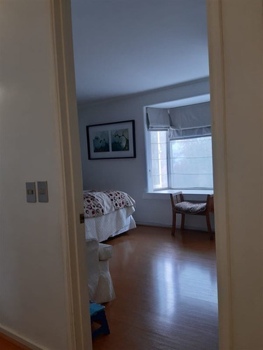 Imagen 5 de 20 de Casa En Venta De 6 Dorm. En San Carlos De Apoquindo