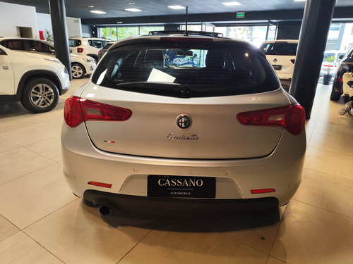Alfa Romeo Giulietta 1.4 Distinctive Multiair 170cv Tct