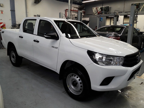 Toyota Hilux Dc 2.4 Tdi Dx 4x2 2021 0km