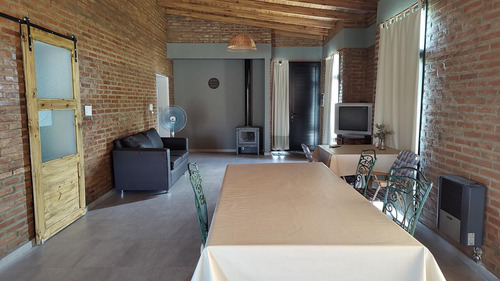 Casa Chalet En Venta En Pucará Los Búhos, Roldán, San Lorenzo