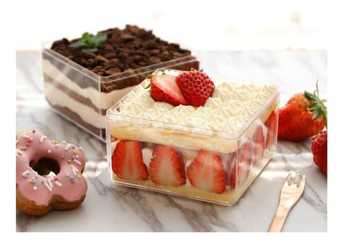 Cake Box Quadrada C/ Tampa Acrílica 2 L Doce Bolo Balas 8und