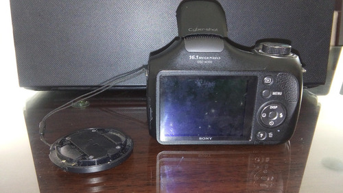 Câmera Cyber Shot Dsc H100