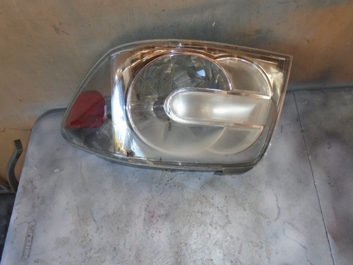 Imagen 3 de 3 de Vendo Lampara Trasera Derecha De Mazda Cx7 Año 2012