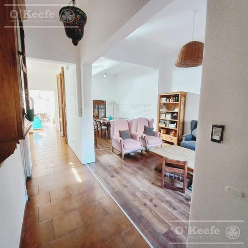 Imagen 7 de 26 de Casa - Quilmes Oeste 4 Ambientes Escritorio/quincho/patio/garage Para Disfrutar!venta .