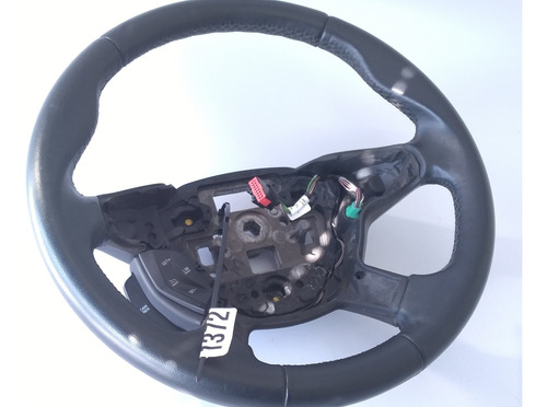 Imagem 4 de 5 de Volante Original 4 Raios Ford Novo Focus 2013 A 2015