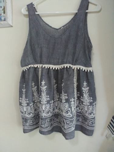 Blusa Musculosa Tipo Lino Gris Bordada Talle M.