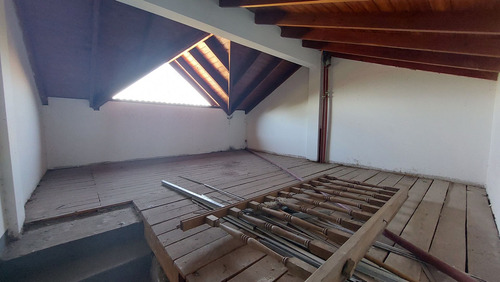 Venta Duplex 4 Ambientes Castelar