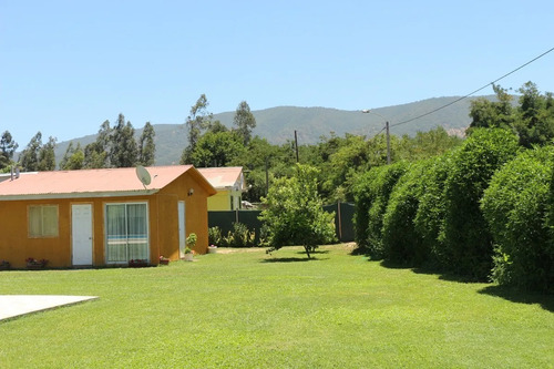 Imagen 3 de 9 de Olmue Arriendo Una Cabaña Con Amplia Piscina Uso Exclusivo