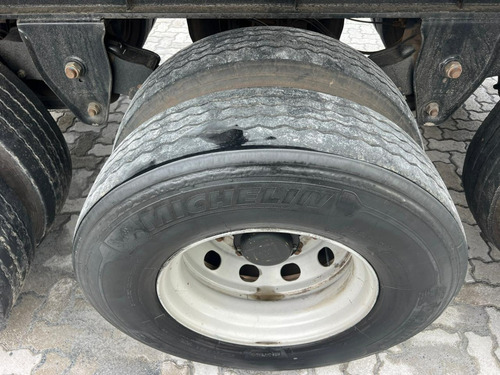Carreta Sr 4 Eixo Graneleiro Randon Ano 2023/24 Preta