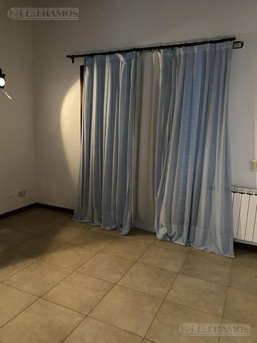 Imagen 25 de 29 de Casa Al Agua En Alquiler En San Isidro Labrador