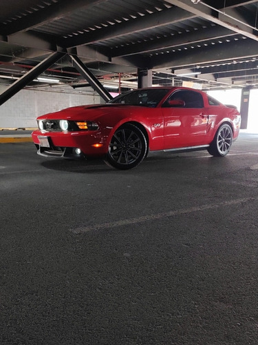 Ford Mustang Premium 