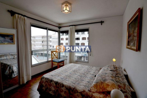 Imagen 11 de 12 de Apartamento Frente Al Mar En Alquiler Anual