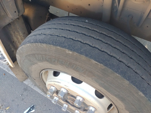 Imagem 4 de 14 de Mb 1620 97/97 -truck Baú 8m - R$ 160.000