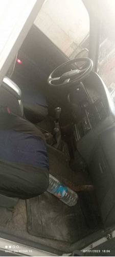 Imagen 15 de 17 de Toyota Hilux 2001 3.0 D/cab 4x4 D Sr