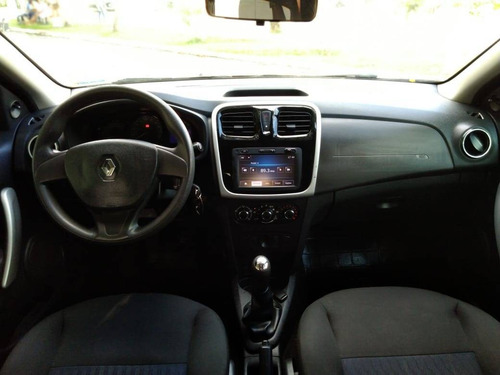 Renault Sandero 1.0 Expression 16v Flex 4p Manual