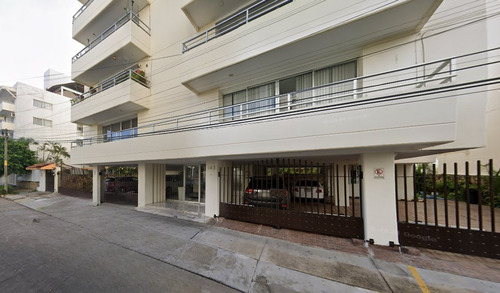 Lujos Departamento Con Excelente Ubicación Arf
