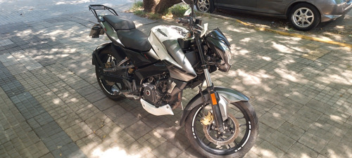 Bajaj Rouser Ns 200