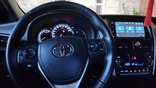 Toyota Yaris 1.5 107cv Xls